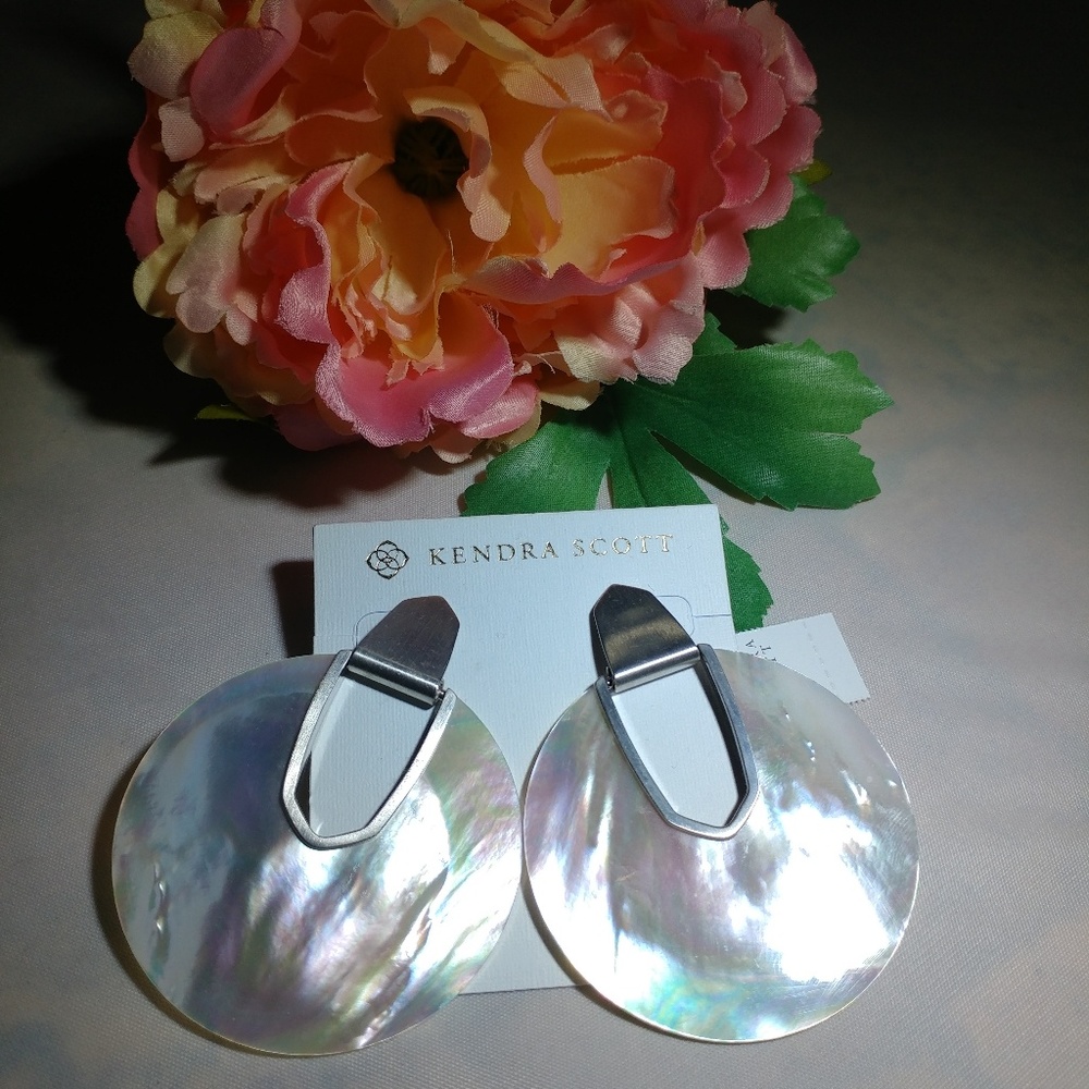 NWT Diane Statement Earrings in Ivory MOP